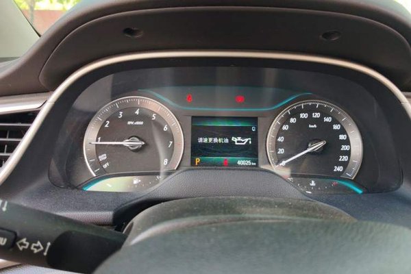 Buick GT 2019, 40000 км, за 6744 USD - фото 8
