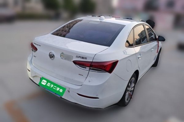 Buick GT 2019, 52000 км, за 5197 USD - фото 6