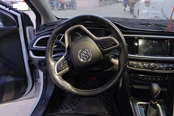 Buick GT 2019, 52000 км, за 5197 USD - фото 10