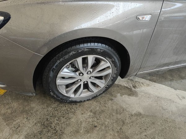Buick GT 2019, 48400 км, за 6365 USD - фото 10