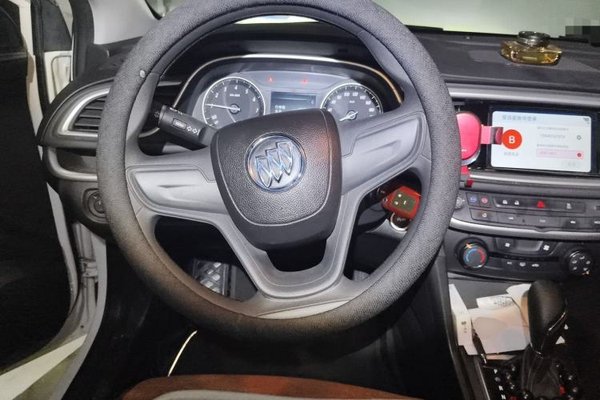 Buick GT 2021, 13300 км, за 6944 USD - фото 11