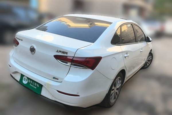 Buick GT 2021, 17700 км, за 7642 USD - фото 6
