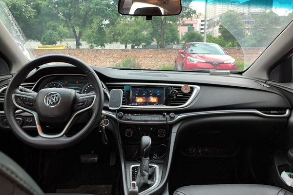 Buick GT 2021, 20600 км, за 7842 USD - фото 6