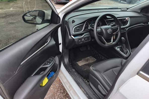 Buick GT 2021, 20600 км, за 7842 USD - фото 13