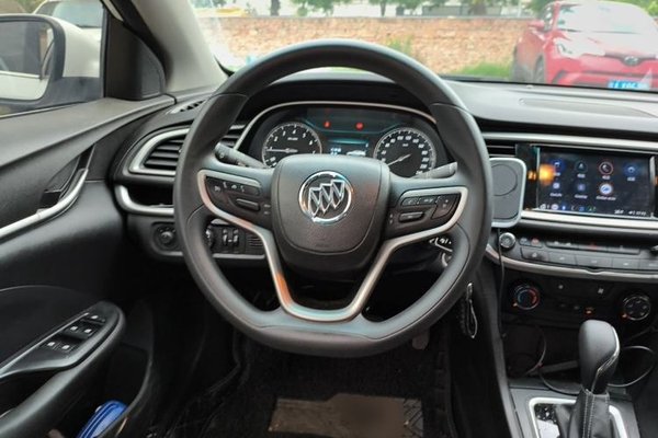 Buick GT 2021, 20600 км, за 7842 USD - фото 7