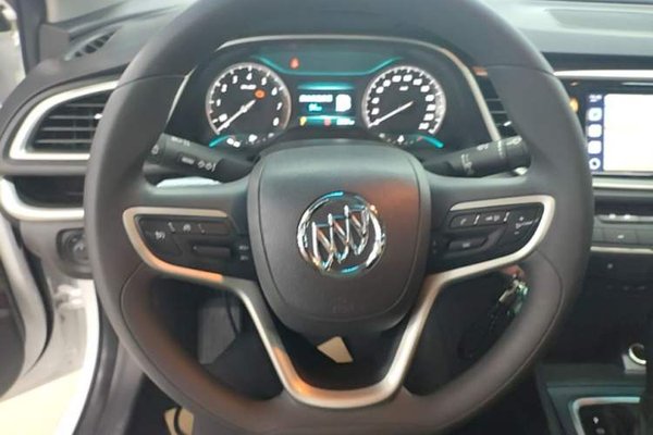 Buick GT 2021, 38700 км, за 8250 USD - фото 13