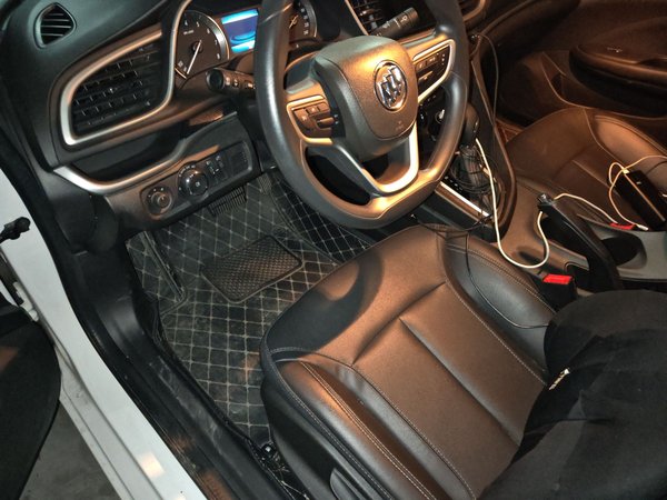 Buick GT 2021, 54100 км, за 6929 USD - фото 18