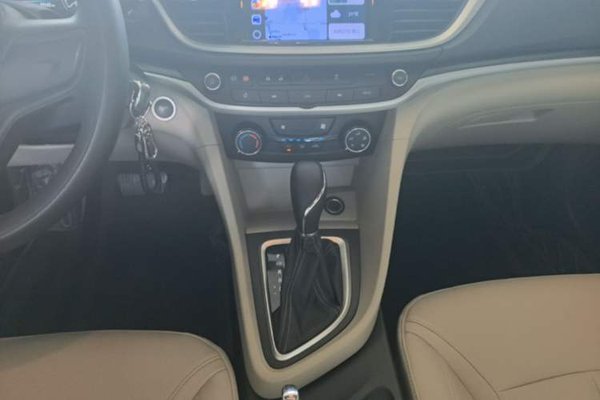 Buick GT 2021, 73100 км, за 7264 USD - фото 16
