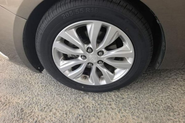 Buick GT 2021, 73100 км, за 7264 USD - фото 10