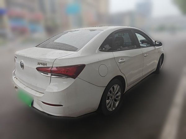 Buick GT 2021, 32900 км, за 8329 USD - фото 6