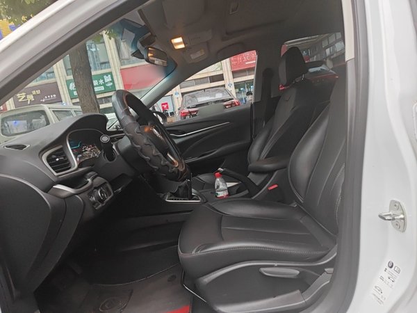 Buick GT 2021, 32900 км, за 8329 USD - фото 14