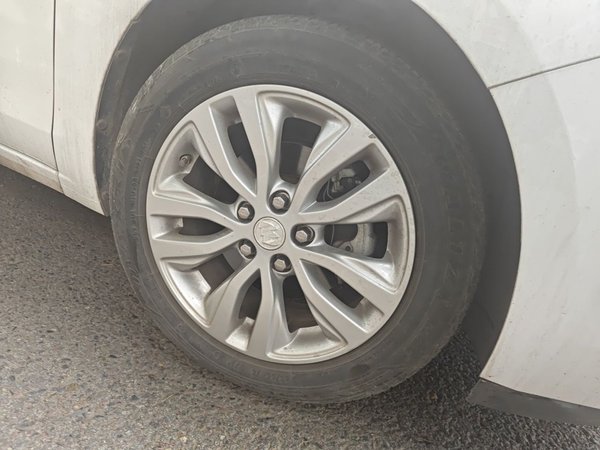 Buick GT 2021, 32900 км, за 8329 USD - фото 7
