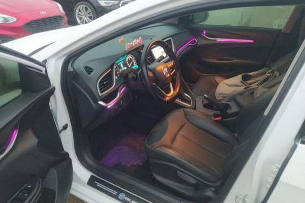 Buick GT 2021, 48700 км, за 7826 USD - фото 18