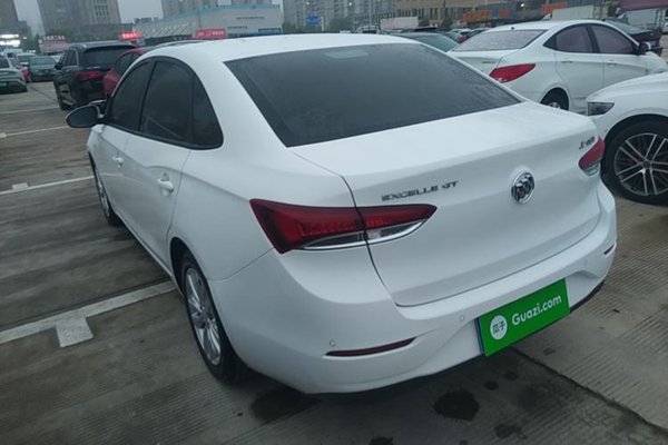 Buick GT 2021, 48700 км, за 7826 USD