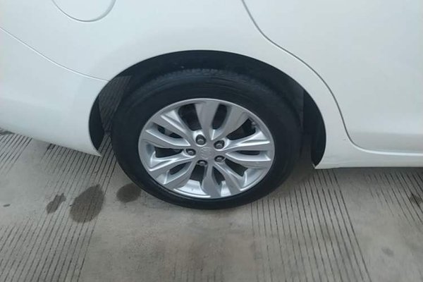 Buick GT 2021, 48700 км, за 7826 USD - фото 11