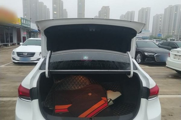 Buick GT 2021, 48700 км, за 7826 USD - фото 22