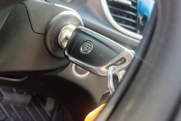 Buick GT 2021, 49800 км, за 8543 USD - фото 17