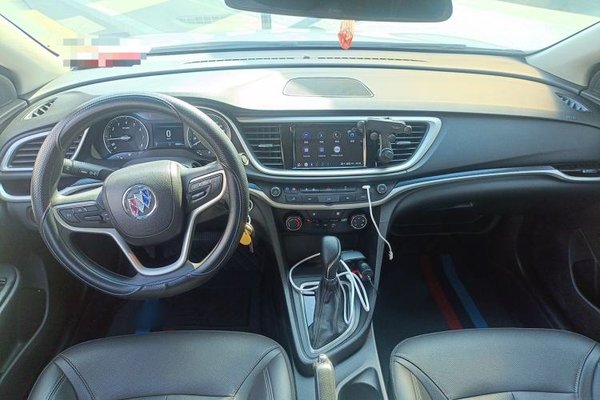 Buick GT 2021, 49800 км, за 8543 USD - фото 18