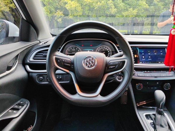 Buick GT 2021, 51600 км, за 6799 USD - фото 11