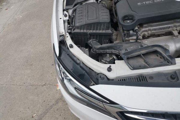 Buick GT 2021, 52600 км, за 6610 USD - фото 7