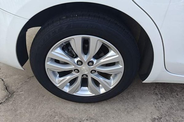 Buick GT 2021, 87600 км, за 7308 USD - фото 10