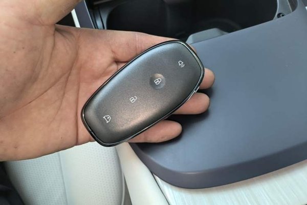 Buick L7 2025, 6300 км, за 27776 USD - фото 12