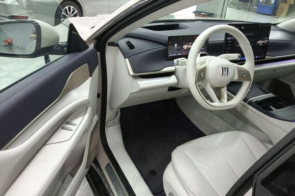 Buick L7 2025, 7500 км, за 26447 USD - фото 23