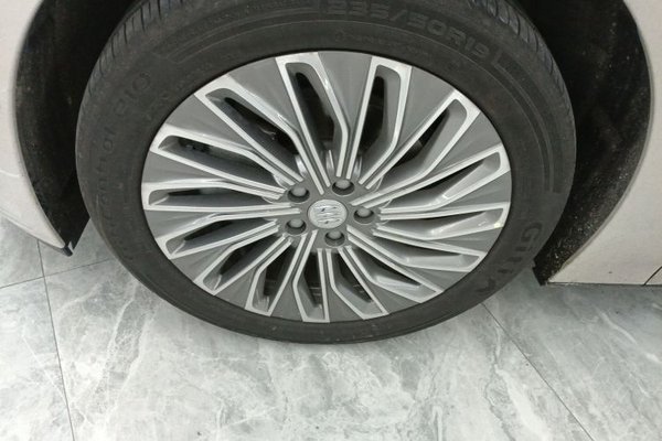 Buick L7 2025, 7500 км, за 26447 USD - фото 10