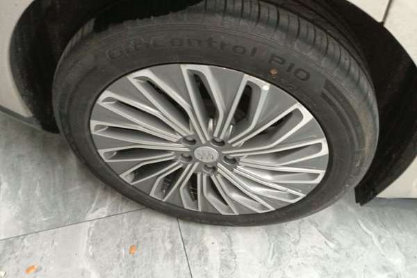 Buick L7 2025, 7500 км, за 26447 USD - фото 11