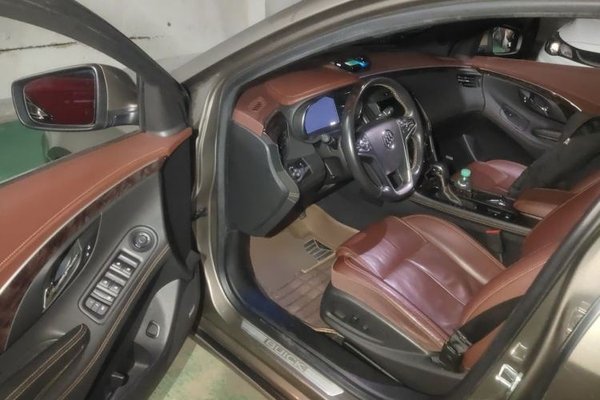 Buick LaCrosse 2013, 140200 км, за 4624 USD - фото 16