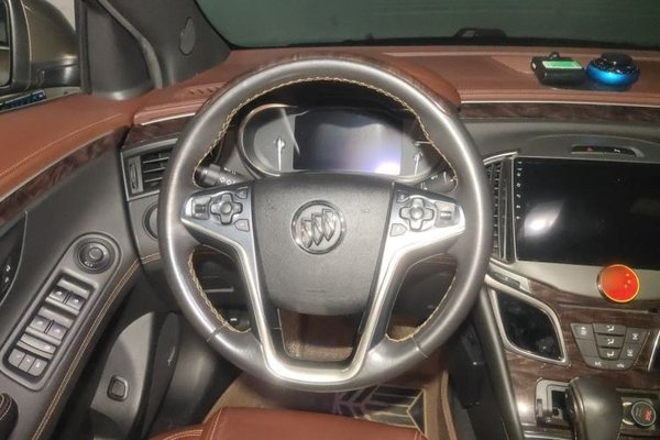 Buick LaCrosse 2013, 140200 км, за 4624 USD - фото 10