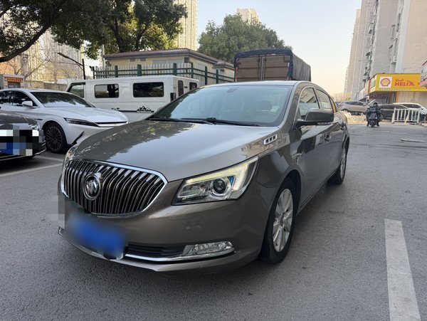 Buick LaCrosse 2013 2.4L SIDI Leading Comfort Version