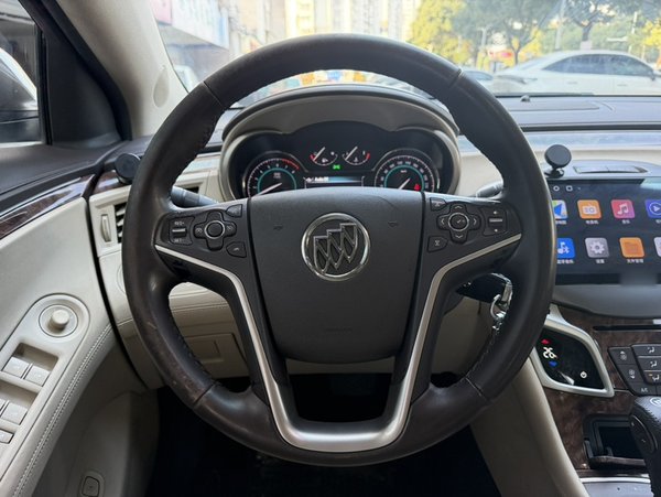 Buick LaCrosse 2013, 141300 км, за 7206 USD - фото 21