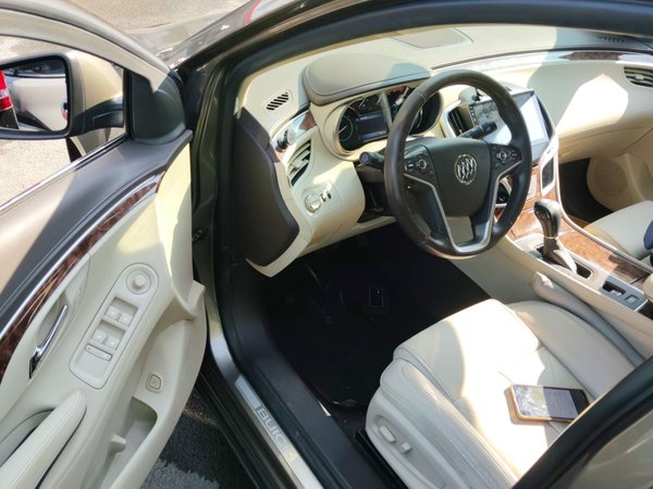 Buick LaCrosse 2013, 141300 км, за 7206 USD - фото 19