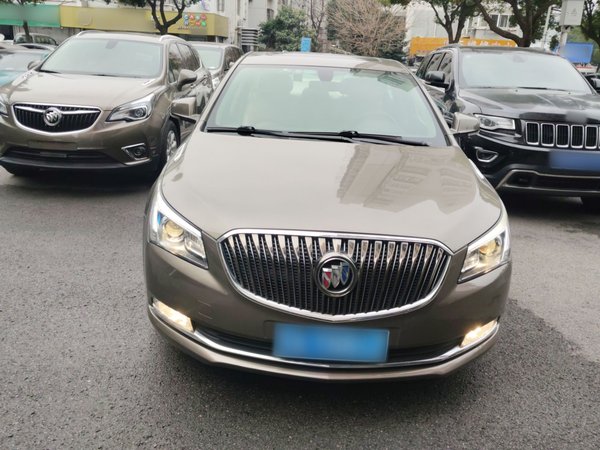 Buick LaCrosse 2013 2.4L SIDI Leading Comfort Version, 2013 года