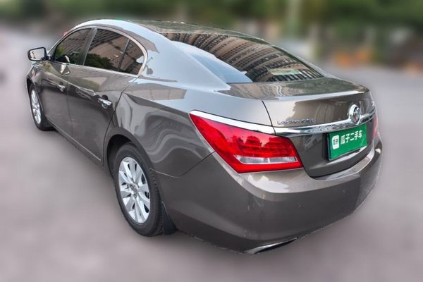 Buick LaCrosse 2013, 62800 км, за 6017 USD