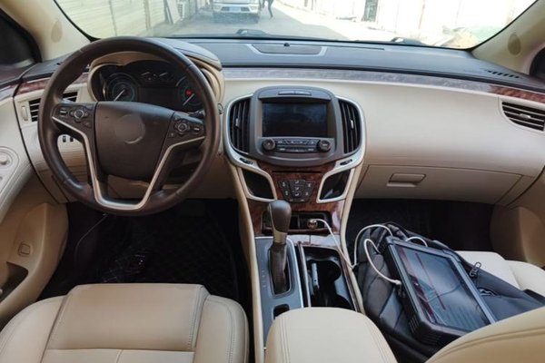 Buick LaCrosse 2013, 81600 км, за 6476 USD - фото 13