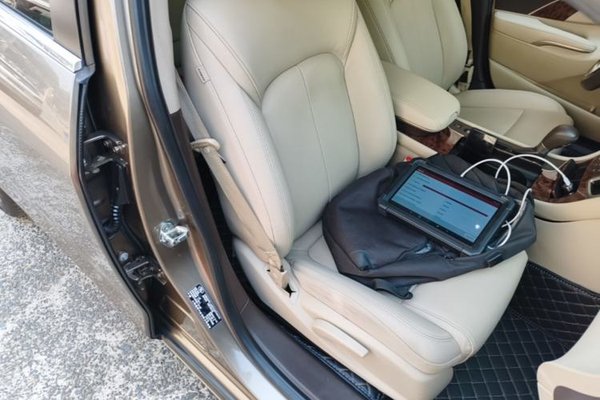 Buick LaCrosse 2013, 81600 км, за 6476 USD - фото 23