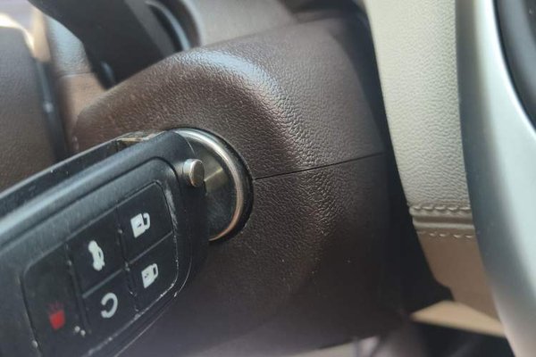 Buick LaCrosse 2013, 81600 км, за 6476 USD - фото 12
