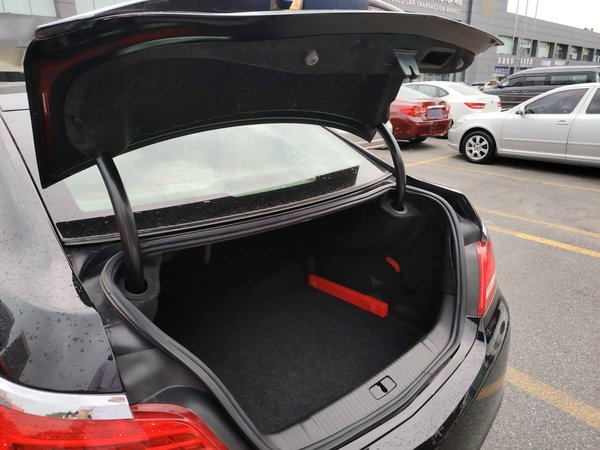 Buick LaCrosse 2013, 129500 км, за 6096 USD - фото 8