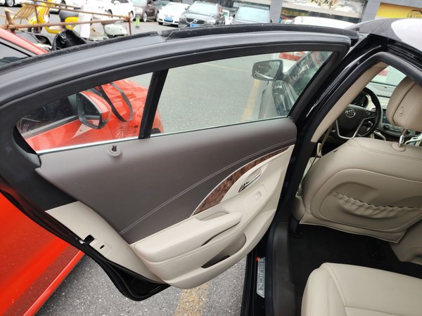 Buick LaCrosse 2013, 129500 км, за 6096 USD - фото 17