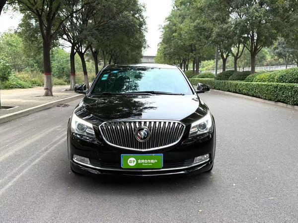 Buick LaCrosse 2013 2.4L SIDI Elite Comfort Version, 2013 года