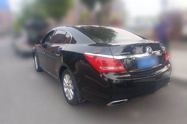 Buick LaCrosse 2013, 98100 км, за 6366 USD