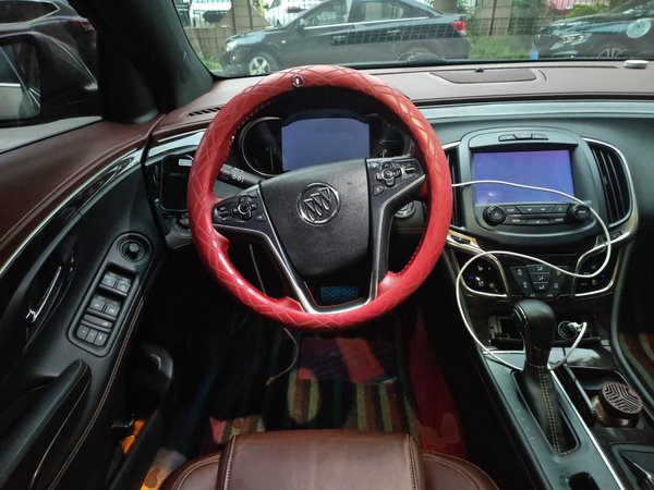 Buick LaCrosse 2014, 128000 км, за 5314 USD - фото 13
