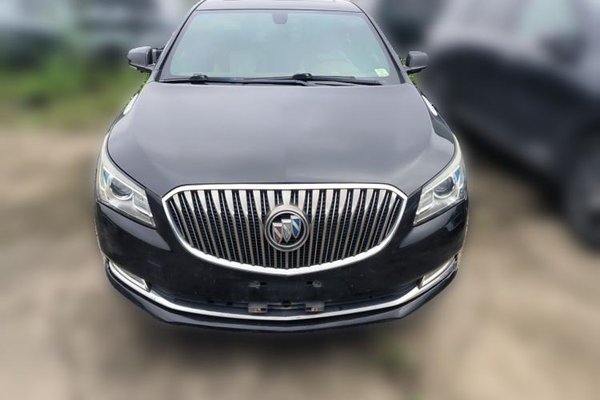 Buick LaCrosse 2014, 121000 км, за 6184 USD