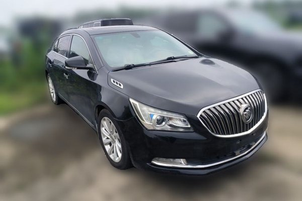 Buick LaCrosse 2014, 121000 км, за 6184 USD