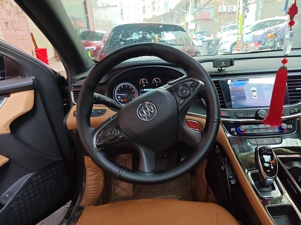 Buick LaCrosse 2016, 96800 км, за 6812 USD - фото 11