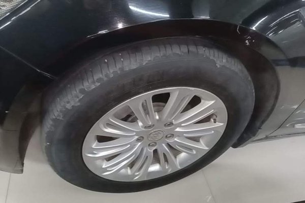 Buick LaCrosse 2016, 115300 км, за 9230 USD - фото 19