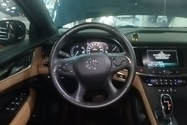 Buick LaCrosse 2016, 115300 км, за 9230 USD - фото 23