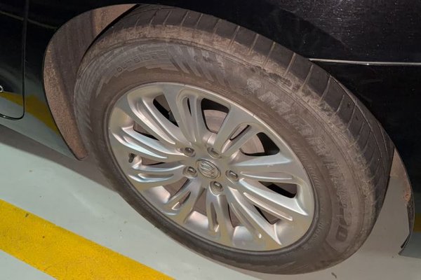 Buick LaCrosse 2016, 71700 км, за 8485 USD - фото 6